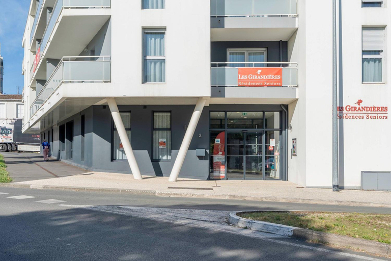 Exterior view 4, Quality Aparthotel Rochefort, Charente-Maritime