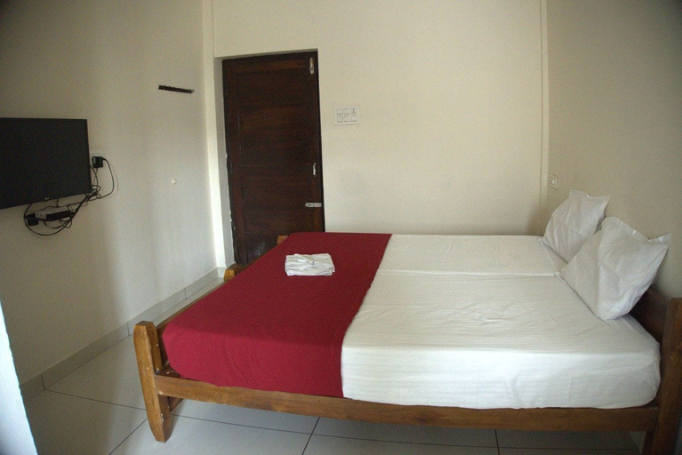 Room 2, Chandrika Tourist Home, Ernakulam
