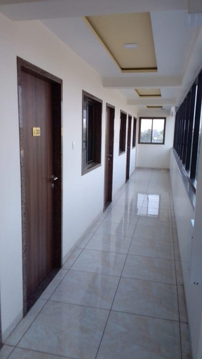 Public Area 3, Hotel Crystal inn, Valsad