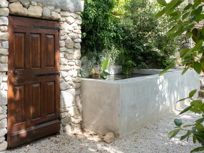 Others 4, Villa Helene, Bouches-du-Rhône