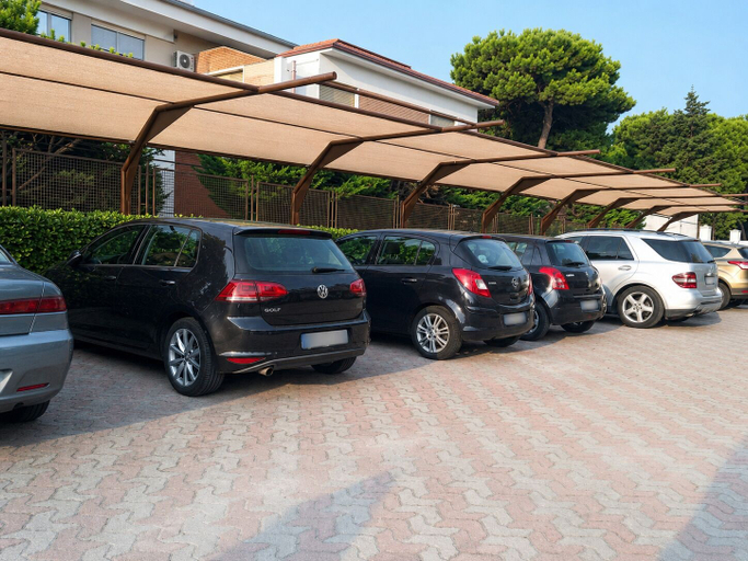 Property grounds 4, Renova Residence, Taranto