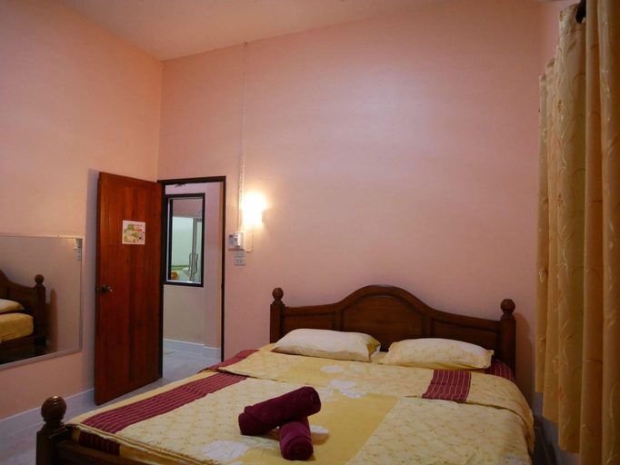 Bedroom 2, Baan Suan Palm Resort, Muang Uttaradit