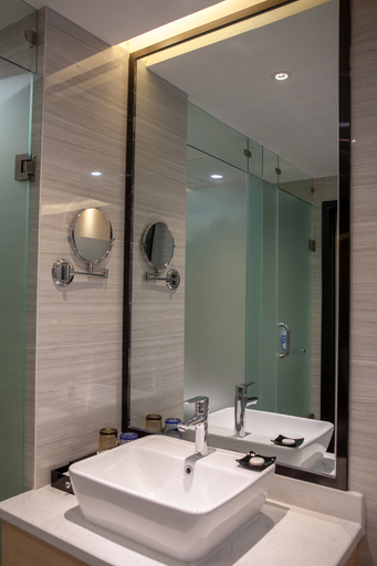 Bathroom 2, Kaiqi Hotel, Hanzhong
