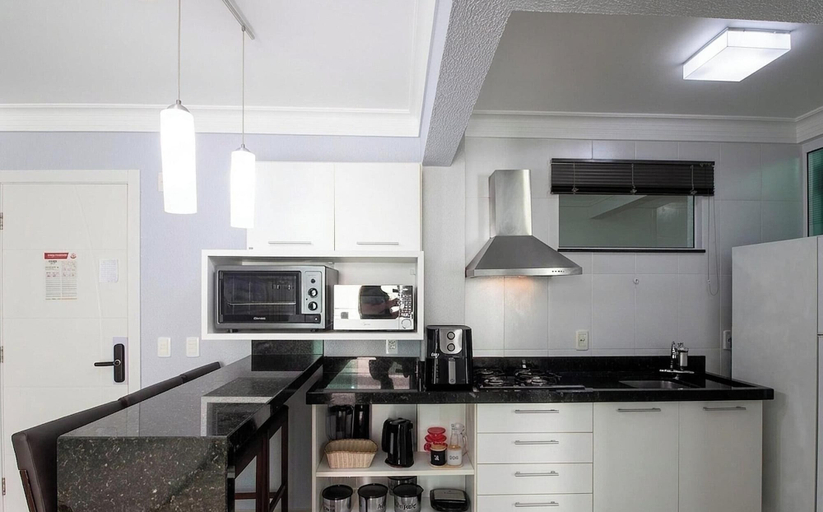 Private kitchen 3, Beautiful apt w/ Leisure Facilities Sbh0237, Bombinhas