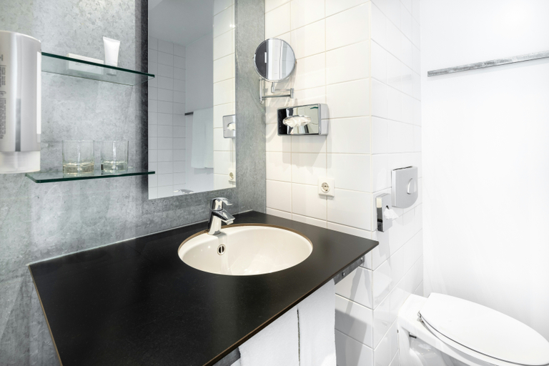Bathroom 3, Select Hotel Apple Park Maastricht, Maastricht