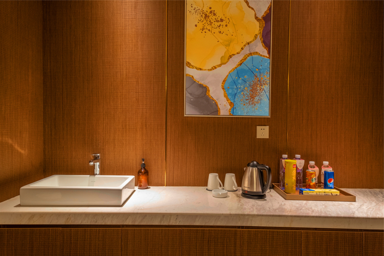 Bathroom, Xijiang International Hotel, Yichang