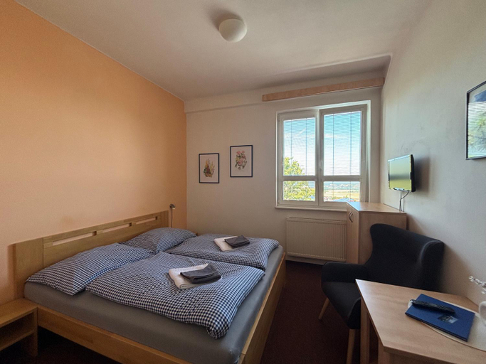 Bedroom 2, hotel Sadek, Domažlice