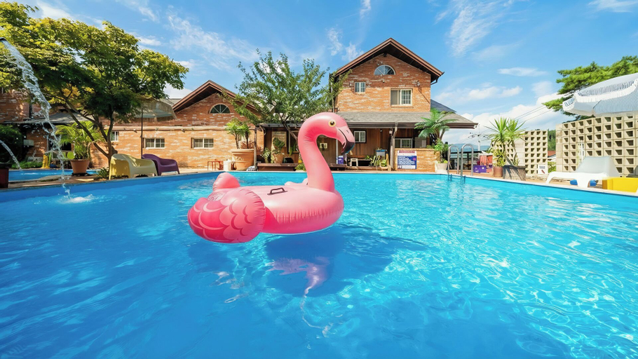 Sport & Beauty 5, Gapyeong Botanical Pension, Gapyeong