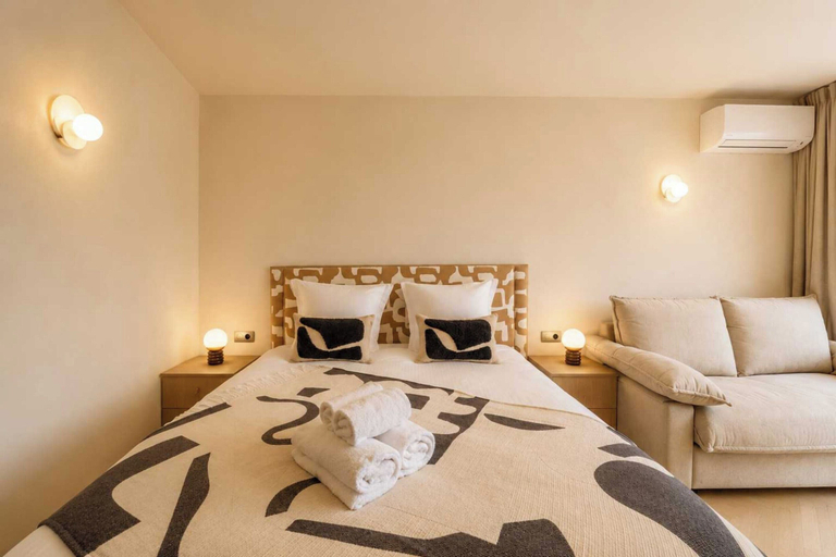 Room 4, Cosy Studio With Parking/balcony- 4p-saint-tropez, Var