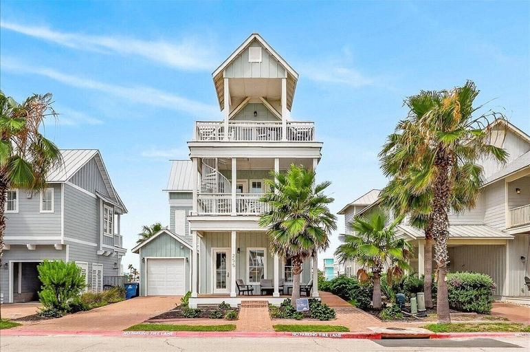Exterior & Views 1, Lazy Days 255 HI, Nueces