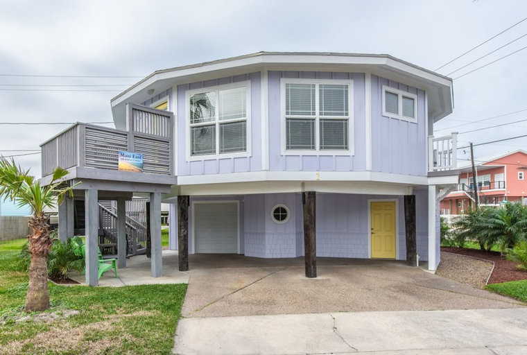 Room 3, Maui East- Pet Friendly 3 Blocks to Beach, Nueces
