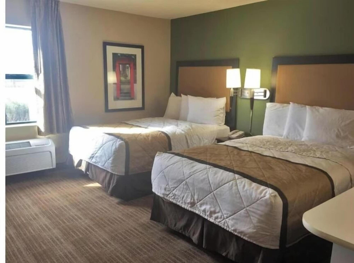 Bedroom 3, Studio 6 Corporate Extended Stay Rochester Henrietta NY, Monroe