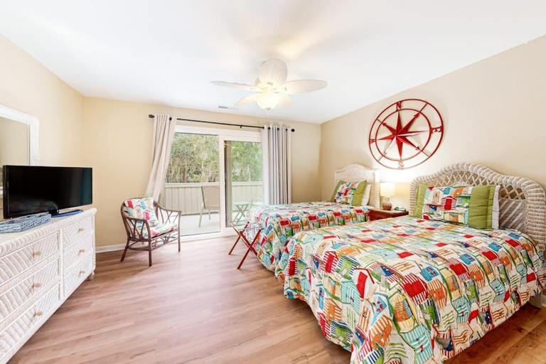 Bedroom 2, Tennismaster 1102, Beaufort