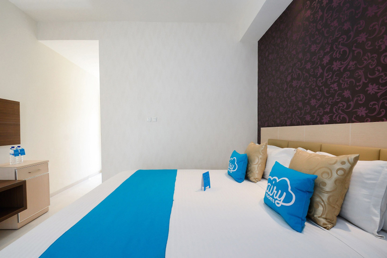 Bedroom 2, Nat Nat Homestay, Malang
