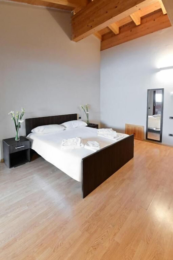 Bedroom 2, Baita Solaria, Macerata