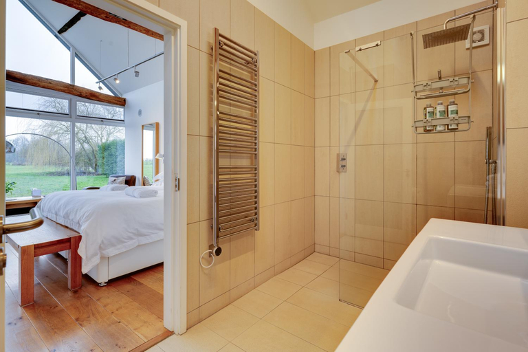 Bedroom, The Suites at Pannells Ash, Essex