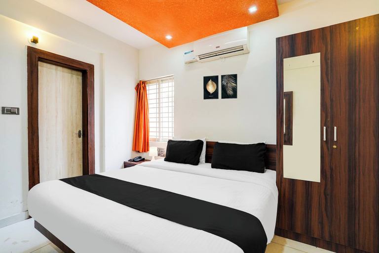 Room 4, Collection O Bangalore Airport Road, Bangalore