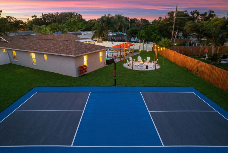Room 4, Basketball Pickleball Pool Movie Game Room, Pinellas