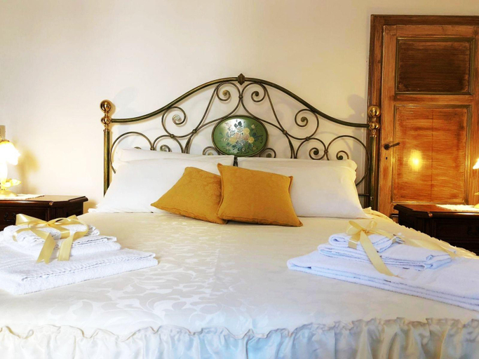 Bedroom 4, Relais Puccini, Lucca