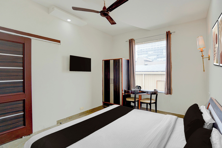 Room 3, Super Townhouse by Cosmo Mall Zirakpur, Sahibzada Ajit Singh Nagar