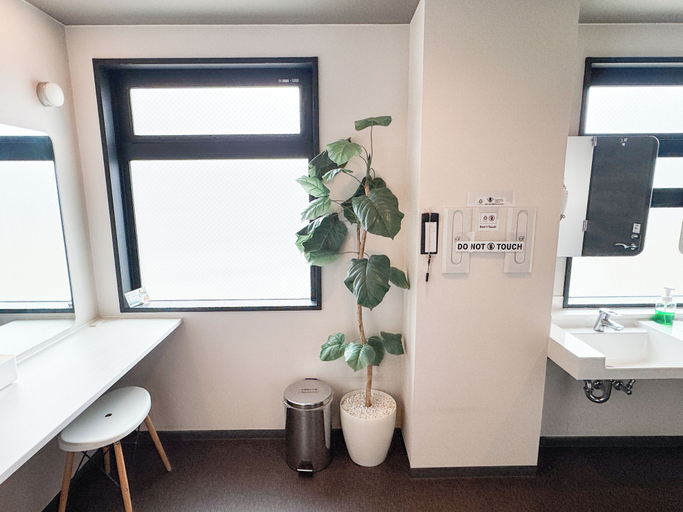 Bathroom 4, Drop Inn TOTTORI - Hostel, Tottori