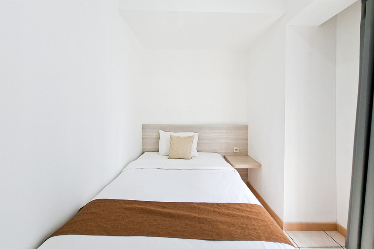Room 3, Warm And Cozy 2Br With Extra Room At Apartment M-Town Residence, Tangerang
