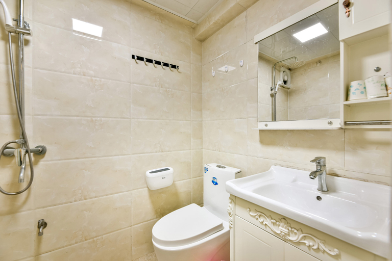 Bathroom 3, Chenxi Hotel Apartment, Nanning