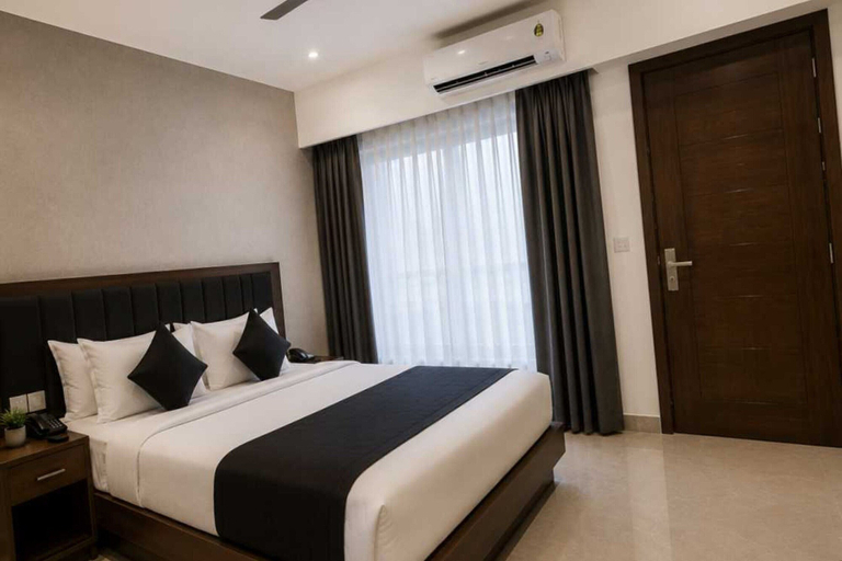 Room 3, Deluxe SLN Terminus Gachibowli, Hyderabad
