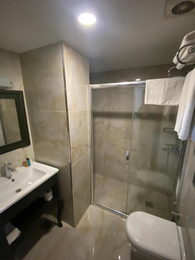 Bathroom 4, Kunlun Kensington Hotel İstanbul, Fatih