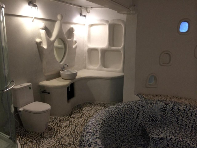 Bathroom 3, De Sea Almond Hotel Chumphon, Muang Chumphon
