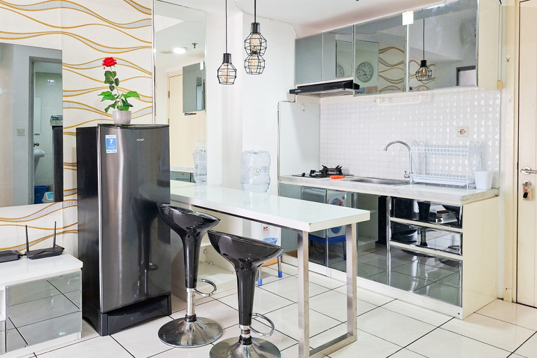 Dining room, Warm And Cozy 2Br With Extra Room At Apartment M-Town Residence, Tangerang