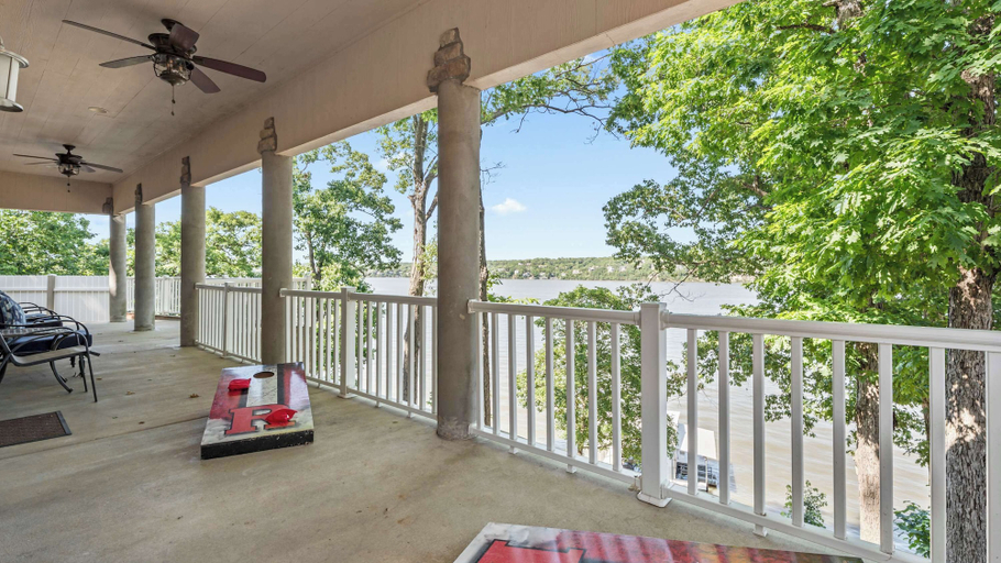 Terrace/patio 4, Riviera Paradise Lake Luxury, Camden