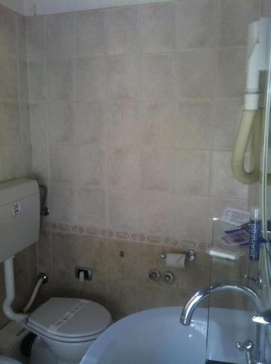 Bathroom 3, Ospitalità Collicola, Perugia