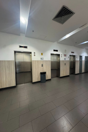 Elevator, Tikiibunk Packers, Kuala Lumpur