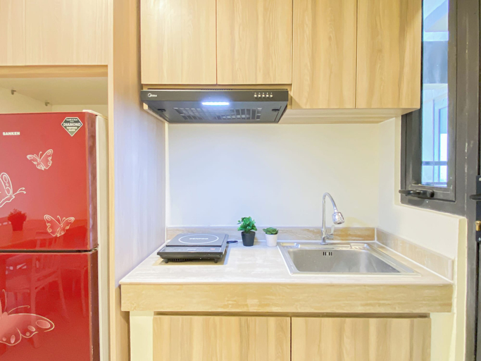 Interior 4, Convenient 2Br At Apartment Meikarta District 1, Cikarang