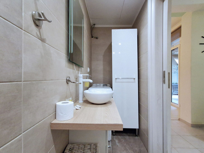 Bathroom 4, A Cozy Urban Nest in Kolonaki, Attica