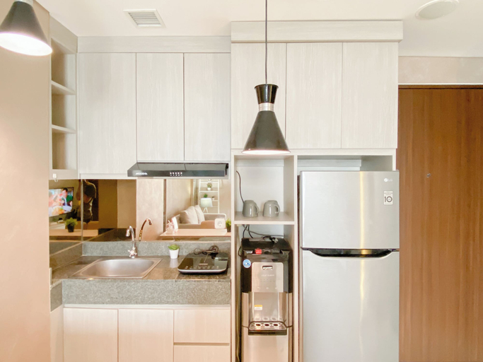 Interior 3, Bright And Homey 2Br At Apartment Transpark Cibubur, Depok