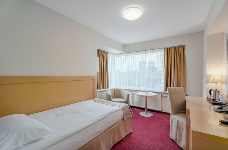Bedroom 3, Riga Islande Hotel, Riga