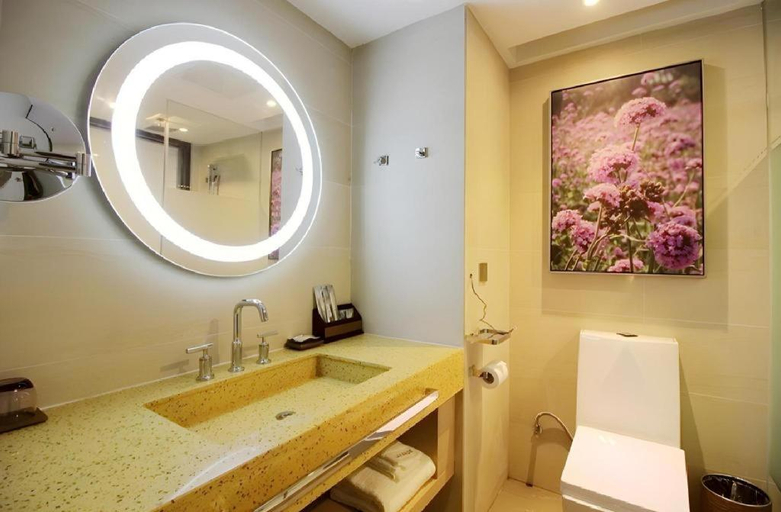 Bathroom 4, Lavande Hotels·Qingdao Wusi Square, Qingdao