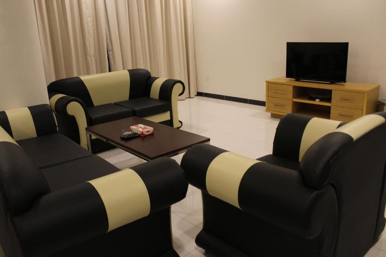 Others 5, Asian Tower, Manama