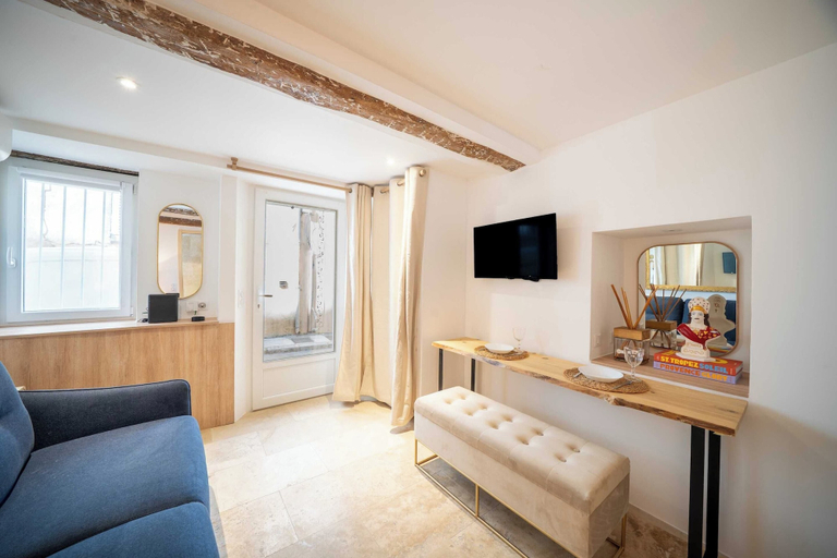 Living area 5, Modern Studio a/c 2P - Port de Saint-tropez, Var