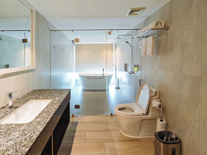 Bathroom 5, City Garden Suites Manila, Manila City