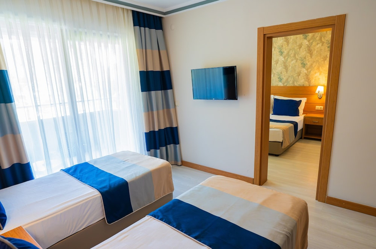 Bedroom 3, Master Family Club Hotel, Manavgat