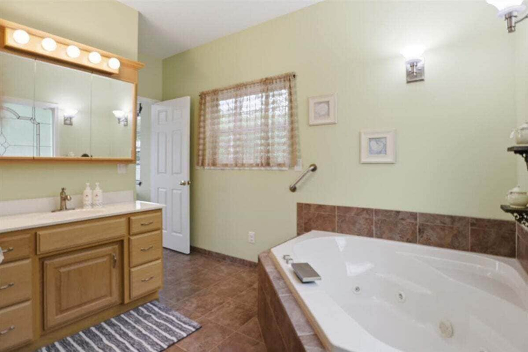 Bathroom 3, Private Cove Dock, PWC Lifts, Huge Deck & Family Fun, Camden