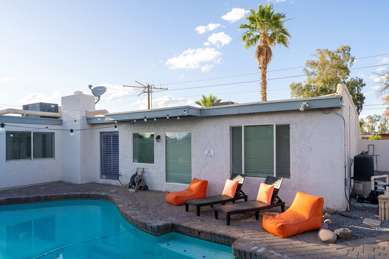 Room 5, Refreshing Pool Hot Tub Game Room Sleeps 8, Maricopa