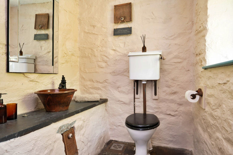 Bathroom 4, Cottage in Snowdonia National Park, Gwynedd