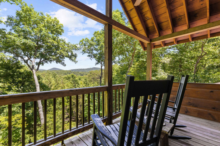 Room 2, Mountain Views Hot Tub Arcade Game Firepit, Fannin