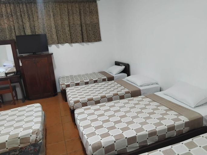 Bedroom 5, RF Aniceto Mansion, Vigan City