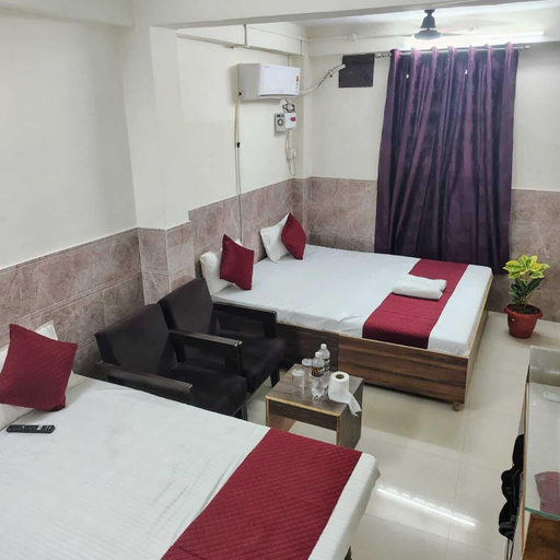 Room 5, Krishna Inn Durgakund, Varanasi