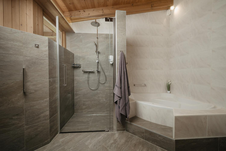Bathroom 4, Lehner Schlossl with whirlpool and sauna, Innsbruck Land